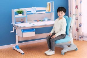 Sự tiện lợi của bàn học thông minh