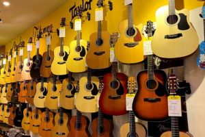 BÍ QUYẾT CHỌN MUA ĐÀN GUITAR ACOUSTIC CHÍNH HÃNG