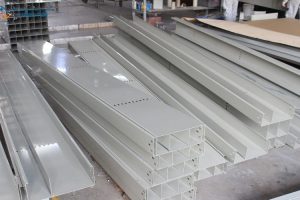 Thang máng cáp sơn tĩnh điện: Giải pháp an toàn, bền đẹp cho hệ thống điện công trình